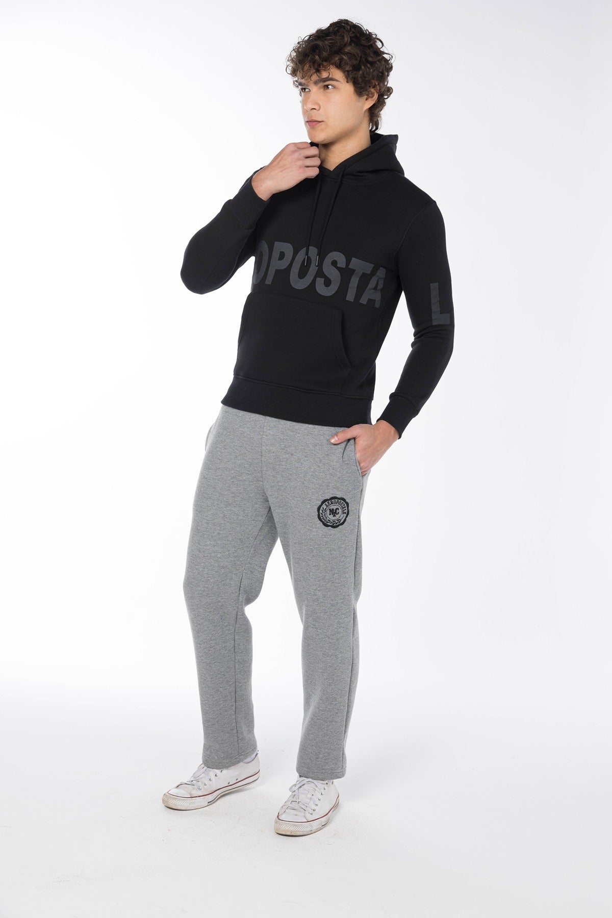 AEROPOSTALE HOODIE-BLACK