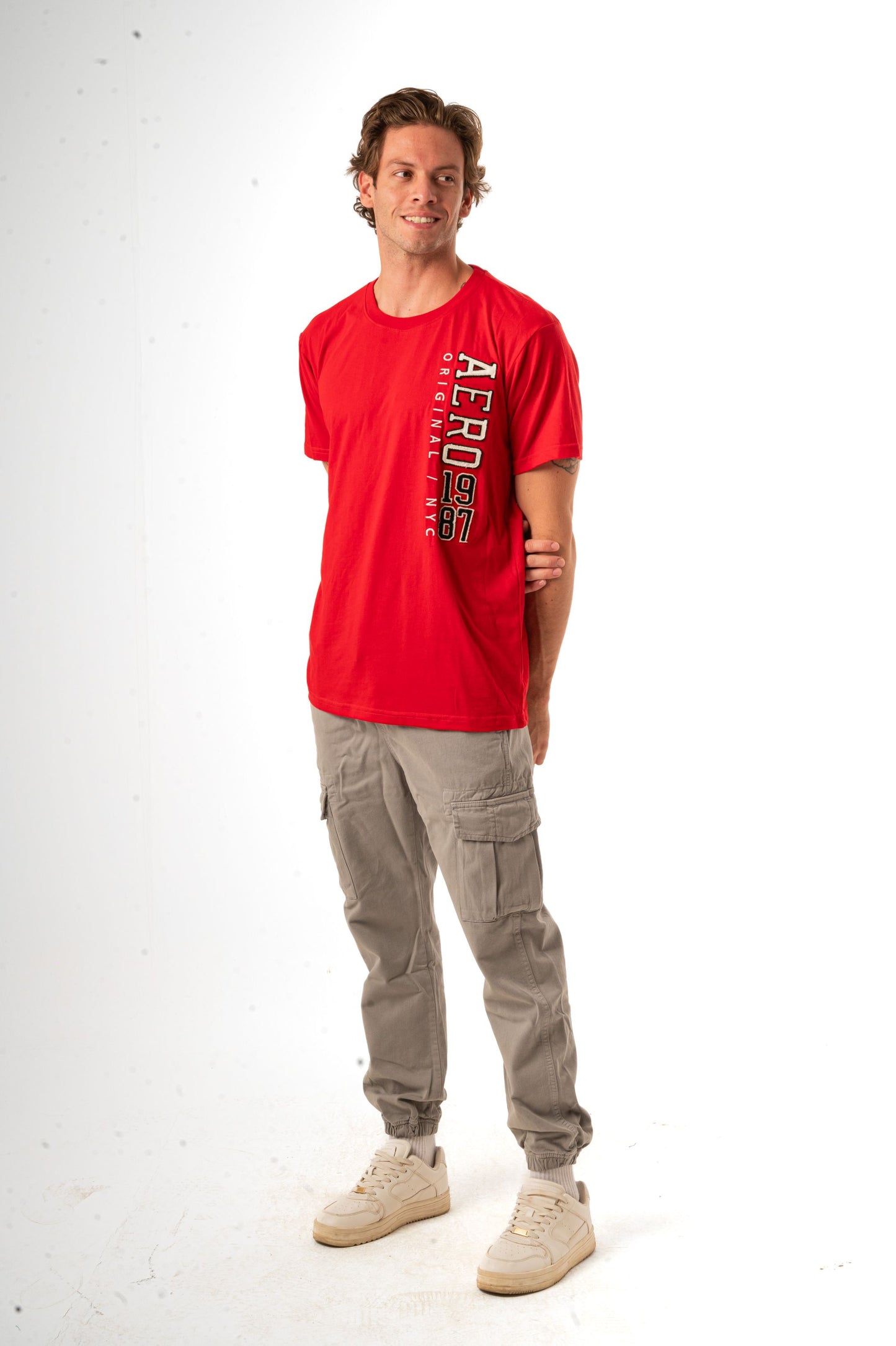 AERO ORIGINAL NYC DOUBLE TWILL APPLIQUÃ‰ GRAPHIC TEE-RED