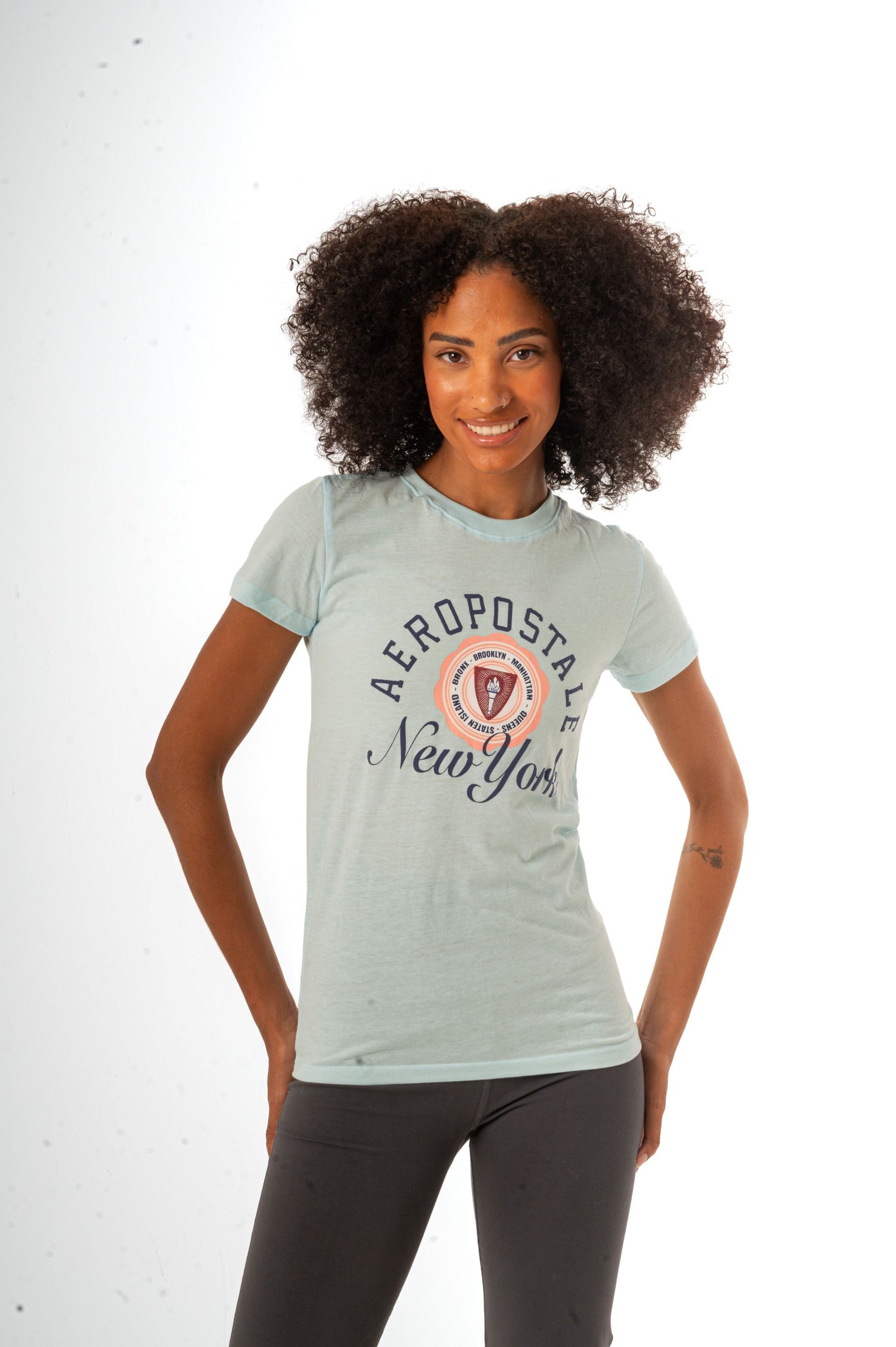 AEROPOSTALE BOROUGHS CREST TWILL APPLIQUÃ‰ GRAPHIC TEE-AQUA