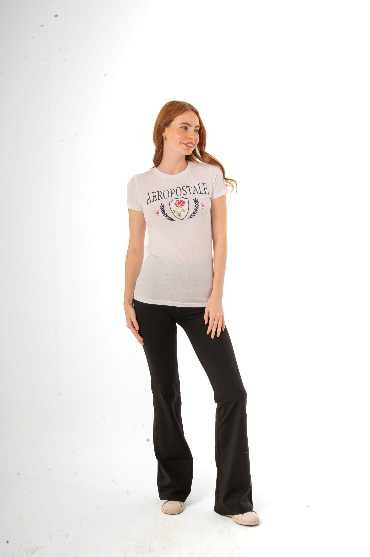 AEROPOSTALE ROSE CREST EMB. GRAPHIC TEE-WHITE