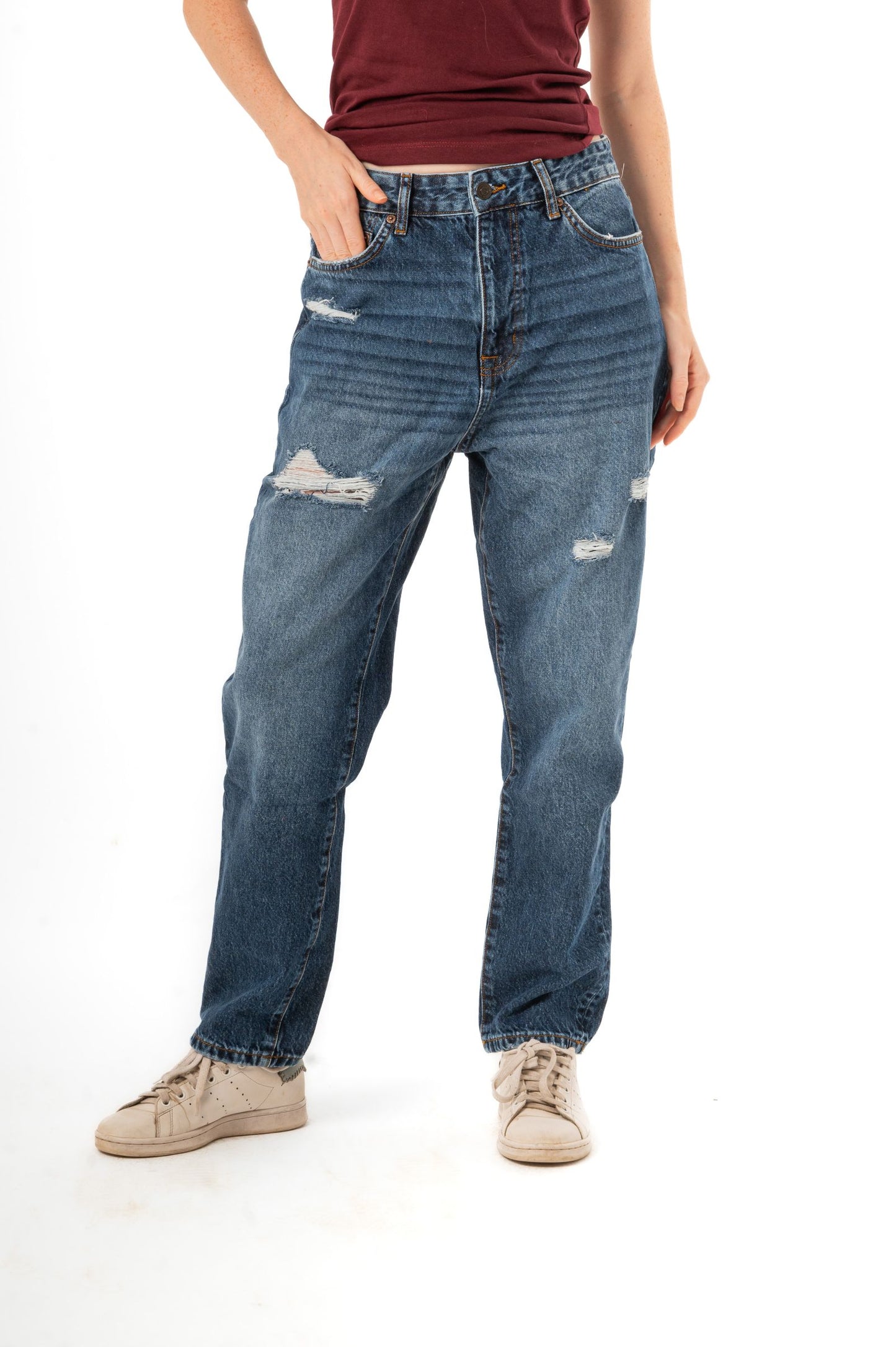 HIGH-RISE MOM JEANS-MEDIUM WASH