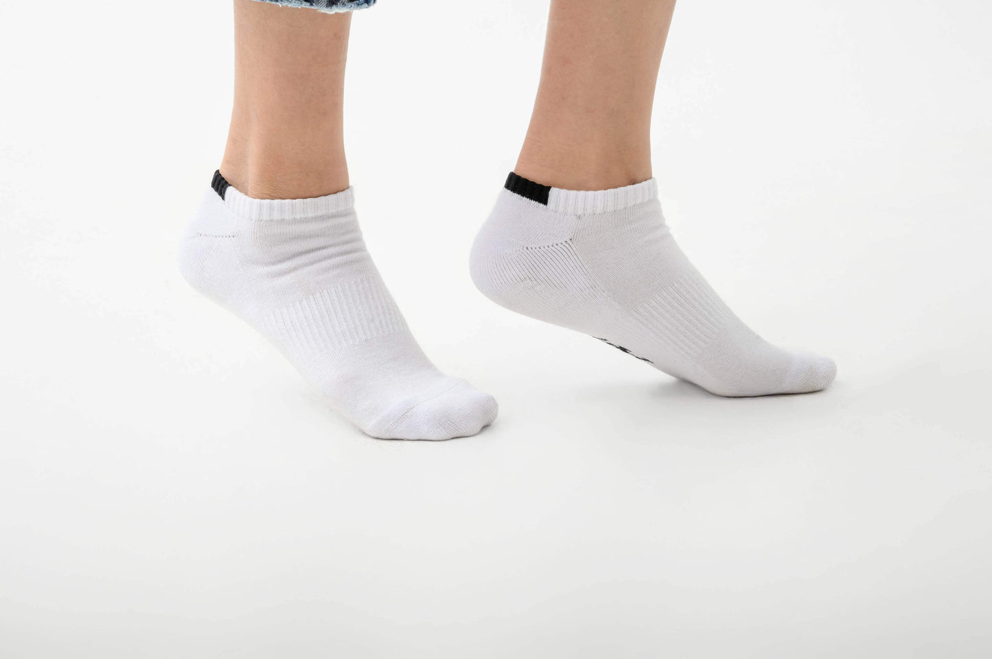 SOLID ANKLE SOCKS 3-PACK-WHITE